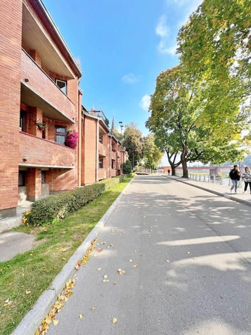 Apartament Riverfront 1bd Old Town By Hostlovers Kowno