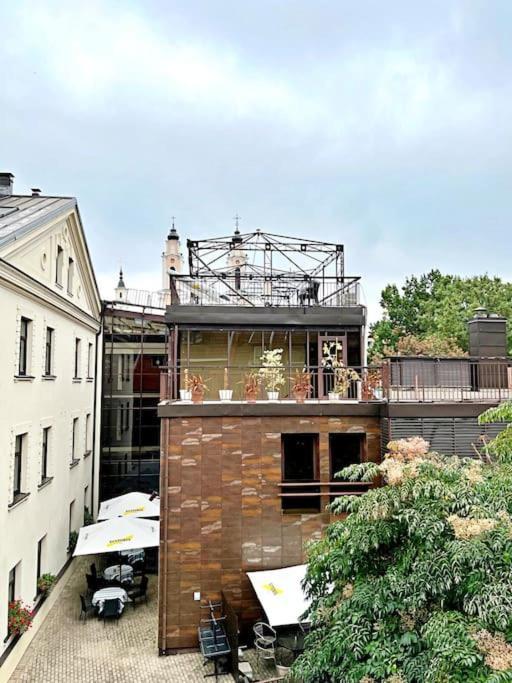 Apartament Riverfront 1bd Old Town By Hostlovers
