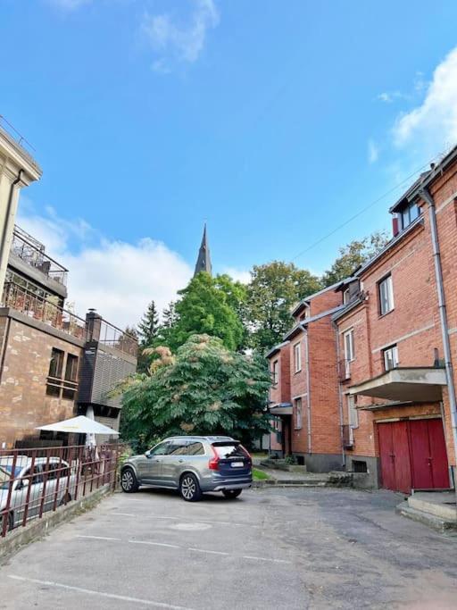 Riverfront 1bd Old Town By Hostlovers Apartament