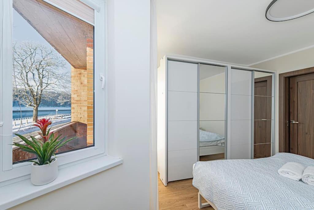 Riverfront 1bd Old Town By Hostlovers Apartament Kowno